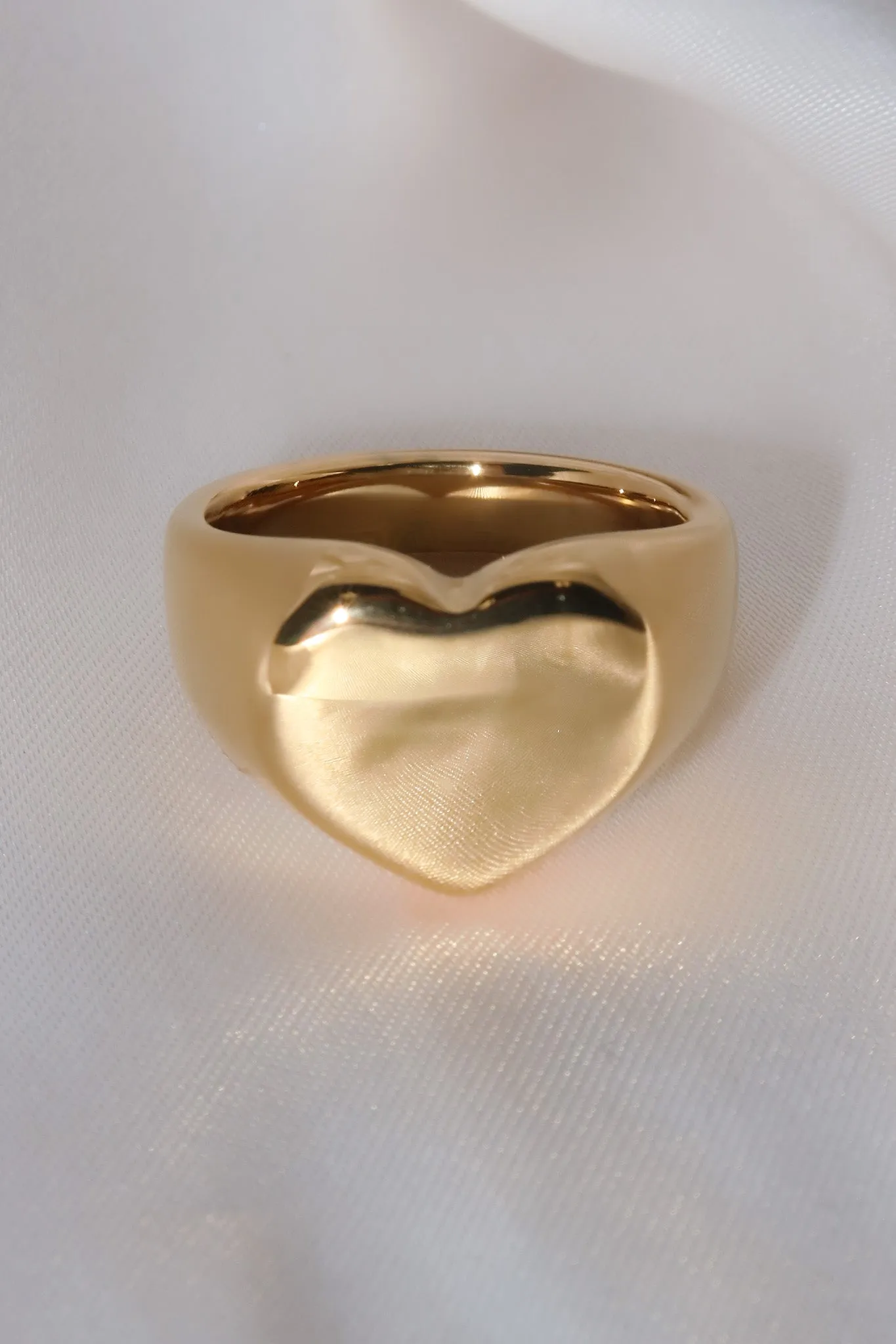 Dione Signet Ring