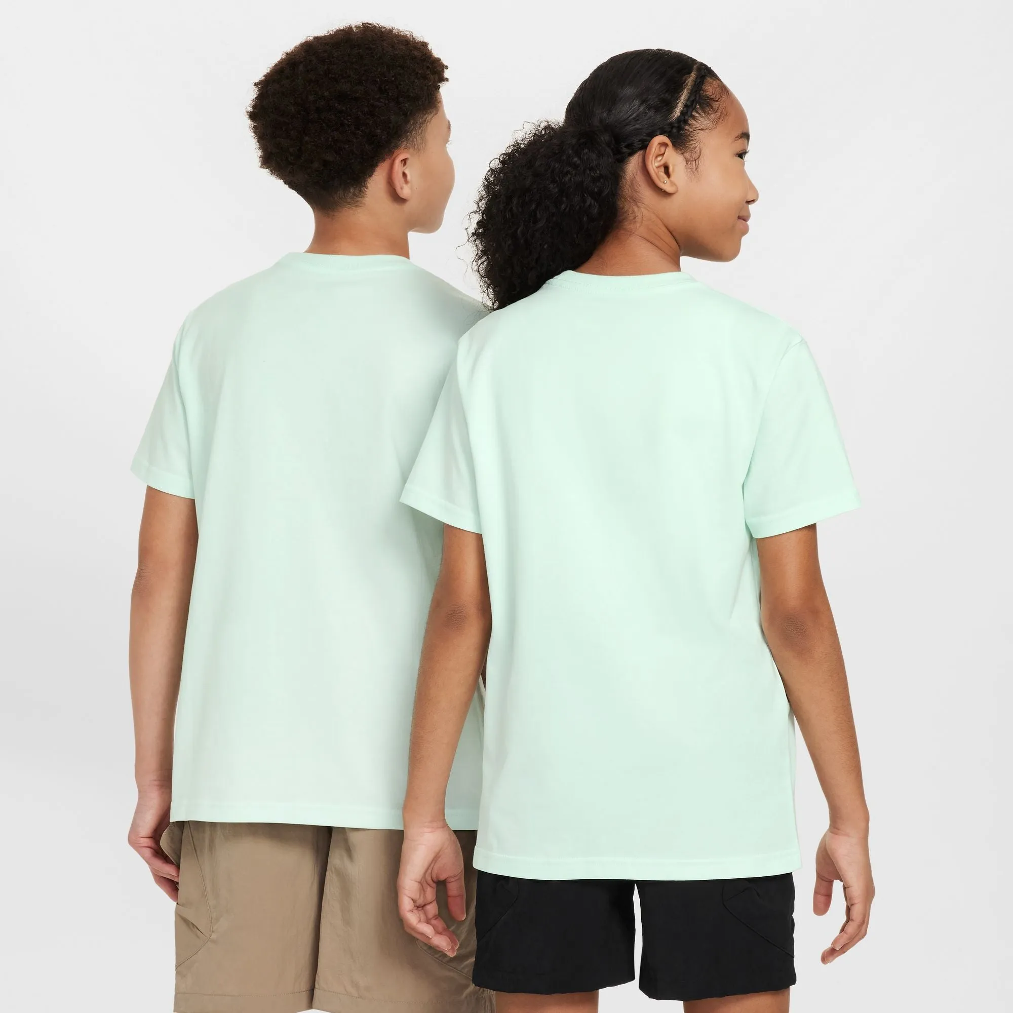 Nike SB Big Kids' T-Shirt Barely Green