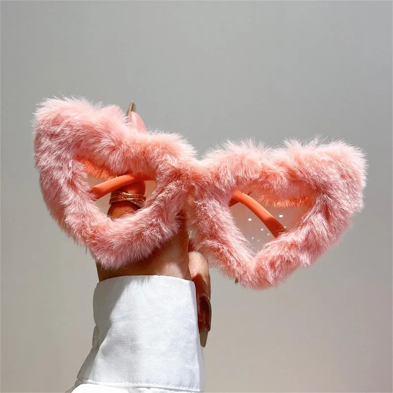 Unisex Heart Shaped Furry Fashion Vintage Retro Style UV400 Sunglasses