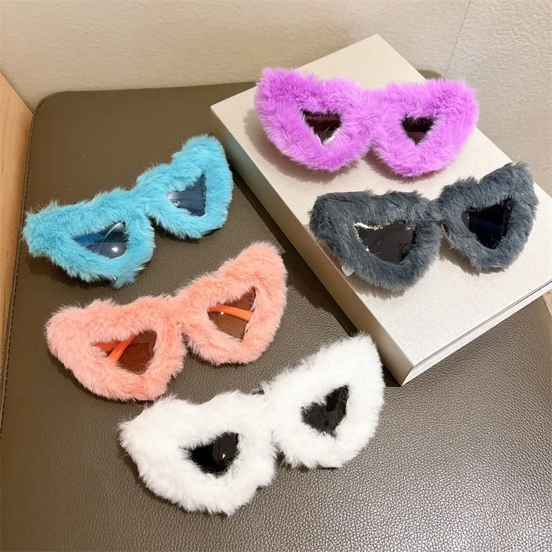 Unisex Heart Shaped Furry Fashion Vintage Retro Style UV400 Sunglasses