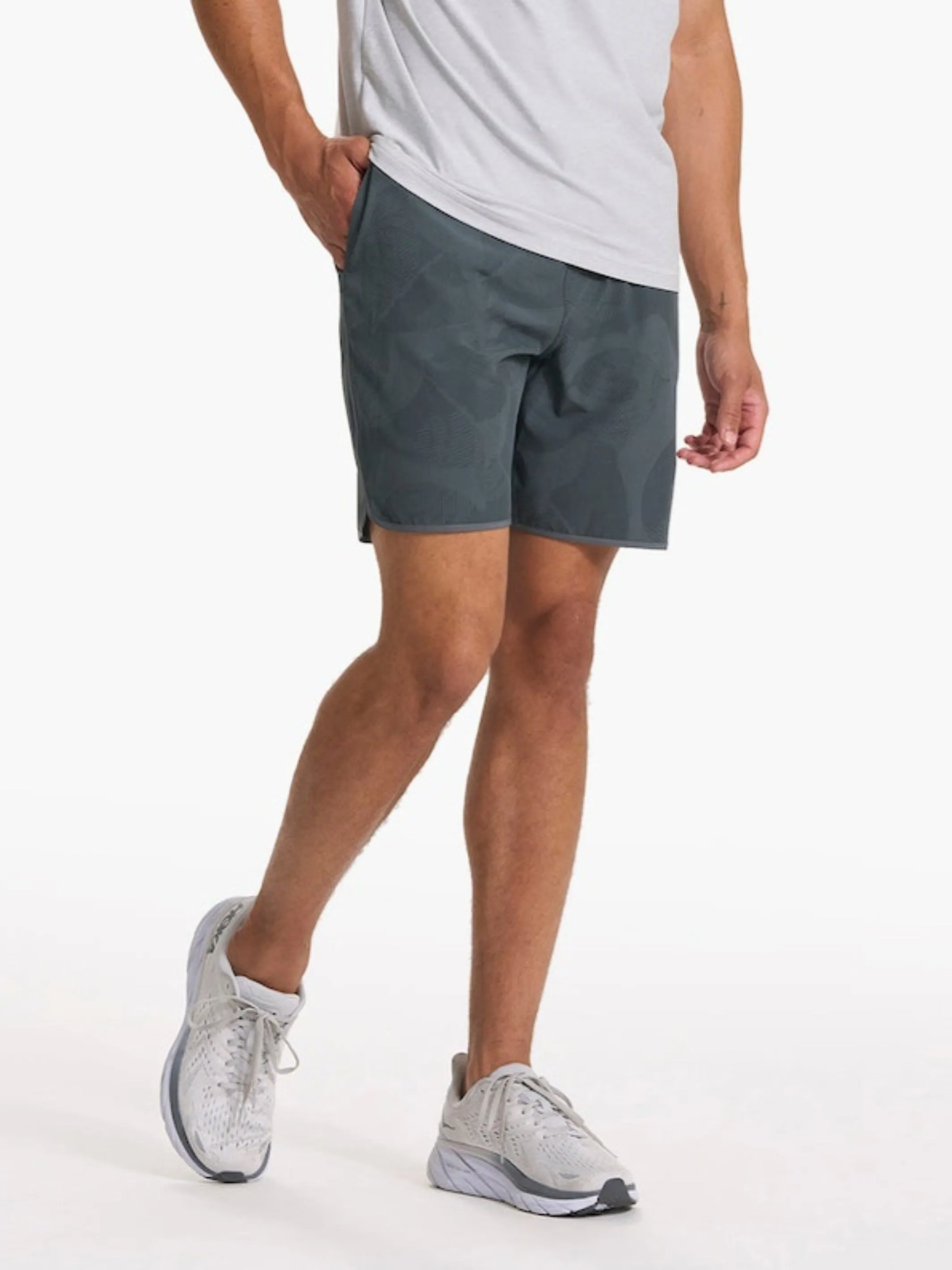 Vuori Men's Banks Short 7